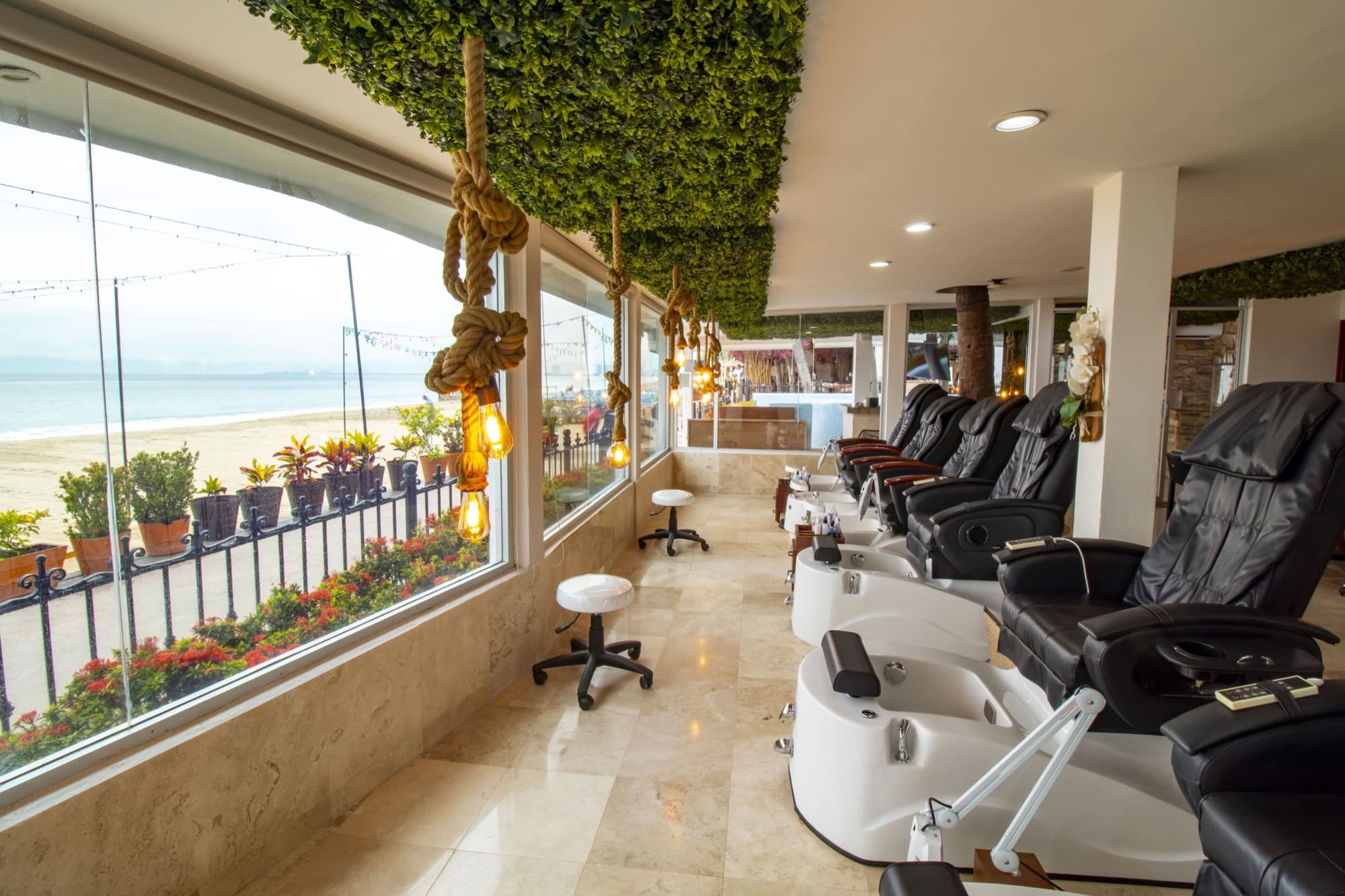 Spa lounge with windows facing the sea